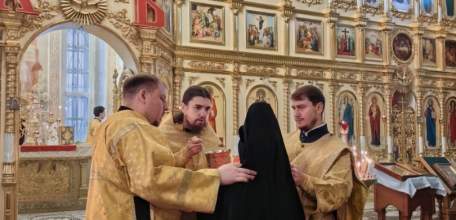 В Знаменском женском монастыре Ельца сегодня прошла  панихида по приснопоминаемой игумении Антонии (Поликаровой)