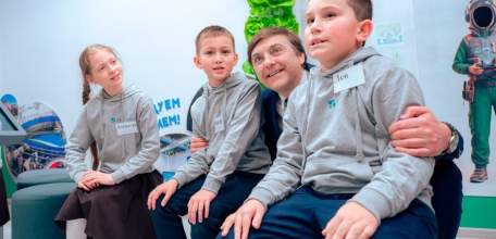 Сергей Кравцов поздравил педагогов, учителей, воспитателей, преподавателей с Днем наставника!