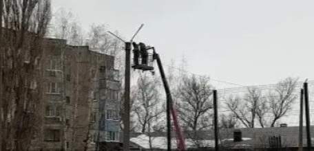 В Ельце продолжается восстановление уличного освещения по заявкам жителей