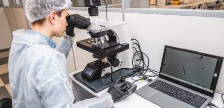 Самых добрых докторов хотят готовить в ЕГУ