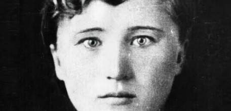 18 апреля исполняется 101 год со Дня рождения Героя Советского Союза Ксении Семёновны Константиновой, имя которой носит Елецкий медколледж