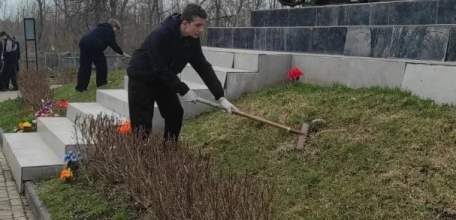 Весна &mdash; не только время пробуждения природы, но и пора, когда можно помочь привести в порядок любимый город