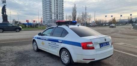 На территории Липецкой области автоинспекторы выявили 7008 нарушений ПДД за трое суток!