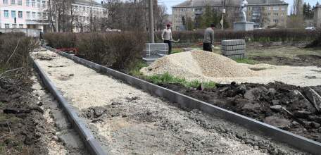 Начался второй этап благоустройства сквера имени В. И. Ленина на улице Привокзальной