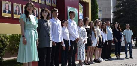 Церемония торжественного открытия обновлённой Доски почёта состоялась вчера в Елецком округе