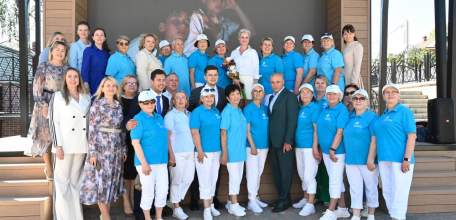 Октябрь вступил в свои права. А вместе с ним пришёл добрый и важный праздник &mdash; День пожилого человека.
