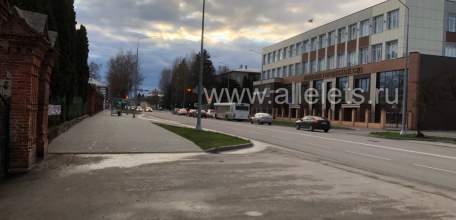 Еще один пострадавший от ракетной атаки на Елец обратился за помощью к врачам!